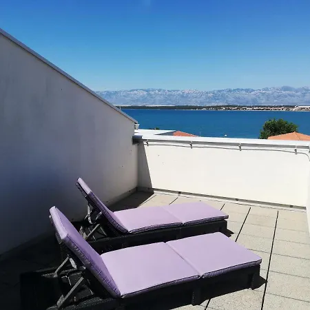 Silvia Apartment *